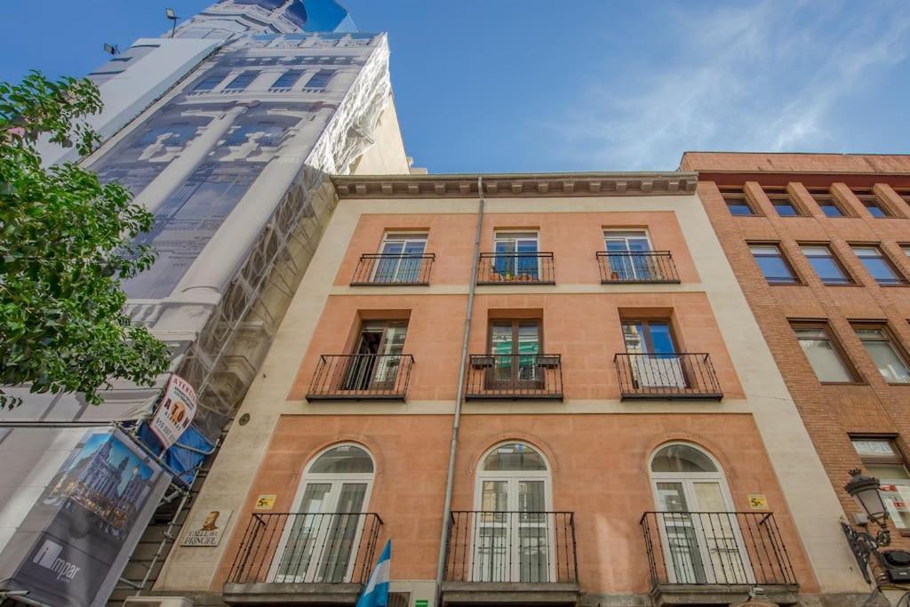 Suara Apartamentos 2 Madryt Zewnętrze zdjęcie