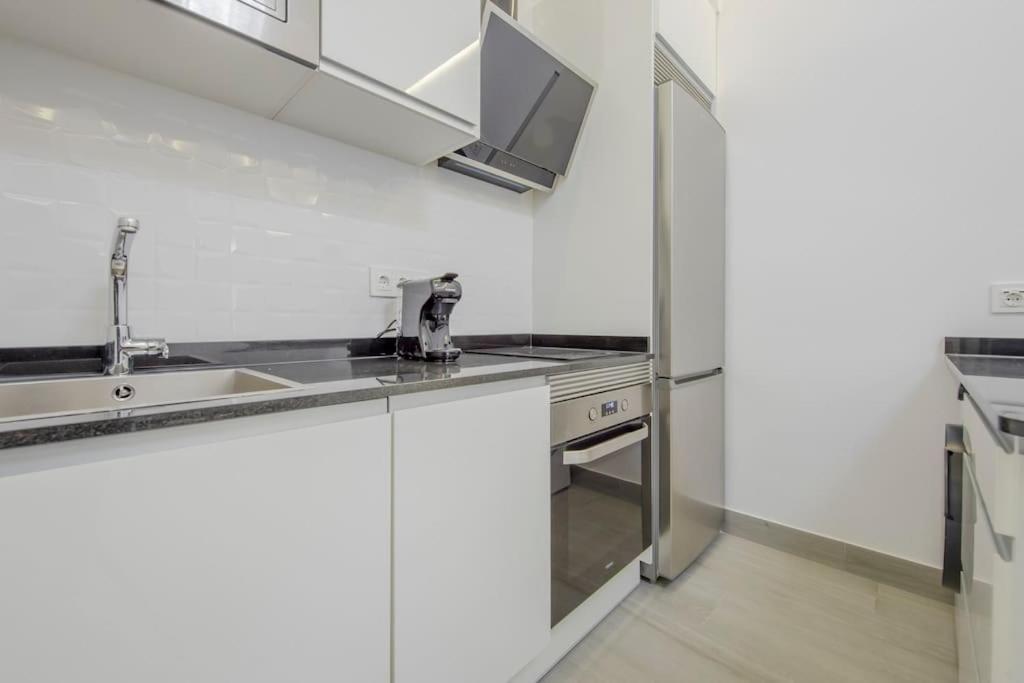 Suara Apartamentos 2 Madryt Zewnętrze zdjęcie